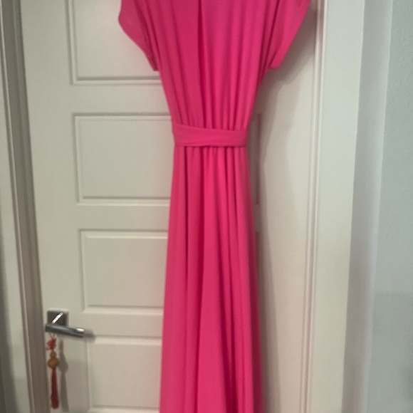 Hot pink maxi Meghan LA wrap dress - Picture 3 of 7